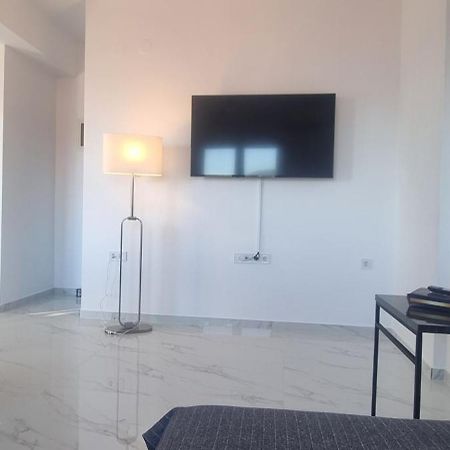 Ellis-Suites Nea Peramos Kavala Экстерьер фото