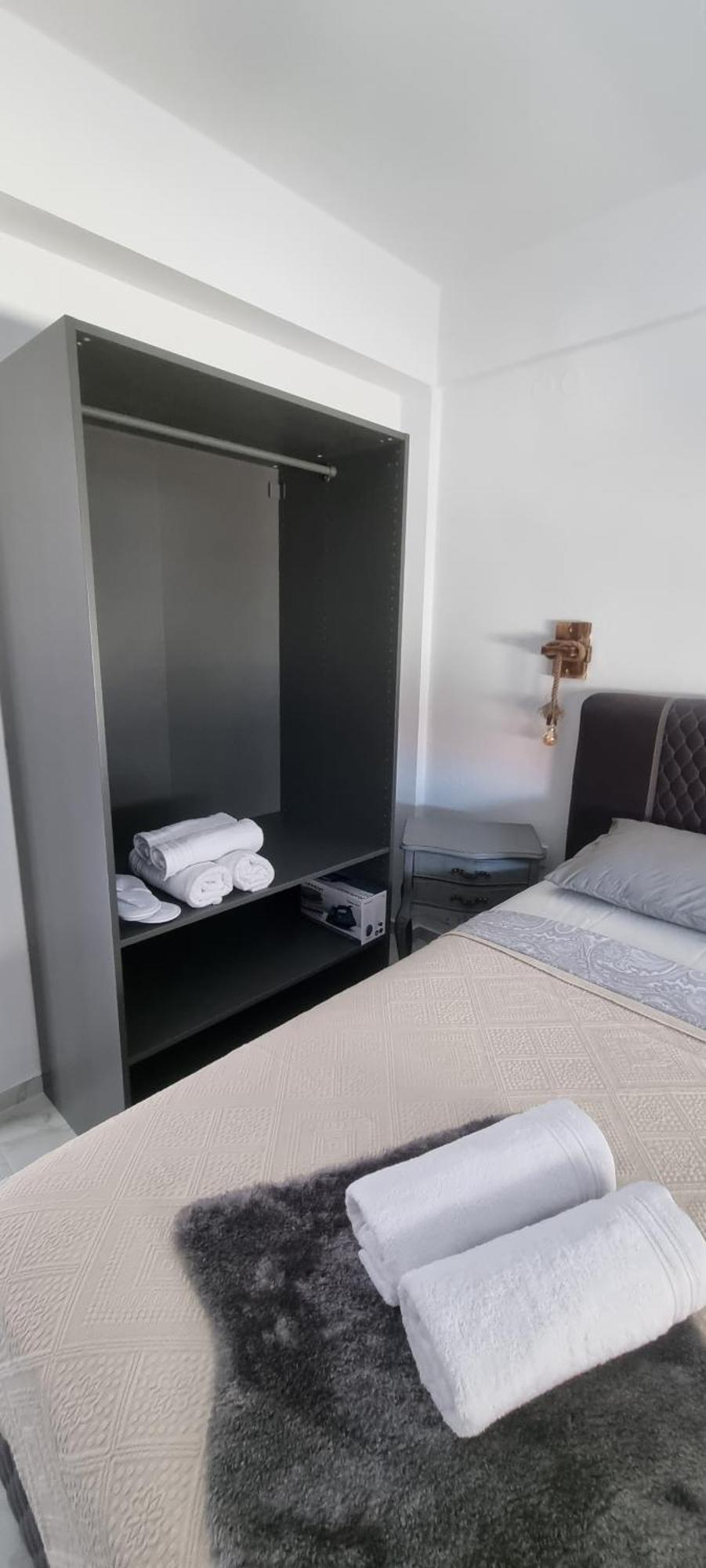 Ellis-Suites Nea Peramos Kavala Экстерьер фото
